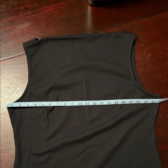 Anthropologie - never worn - sleeveless - side slit - tailored Black Top - Picture 7 of 12